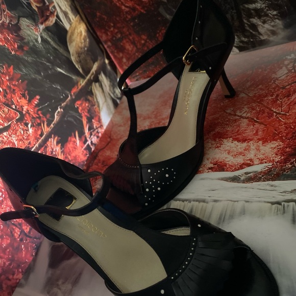 Liz Claiborne fringed kitten heels - Picture 3 of 8